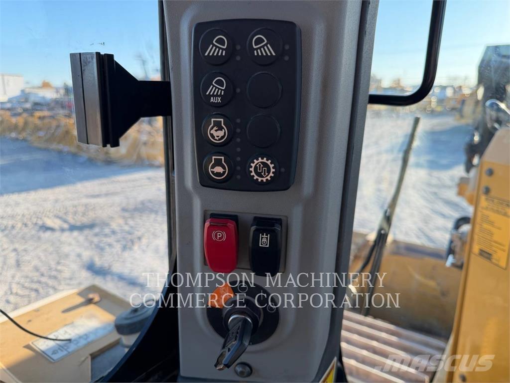 CAT D6-20 lánctalpas dózerek