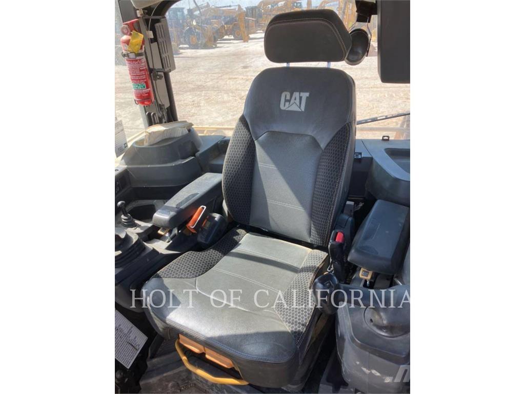 CAT D6 PA 3D lánctalpas dózerek