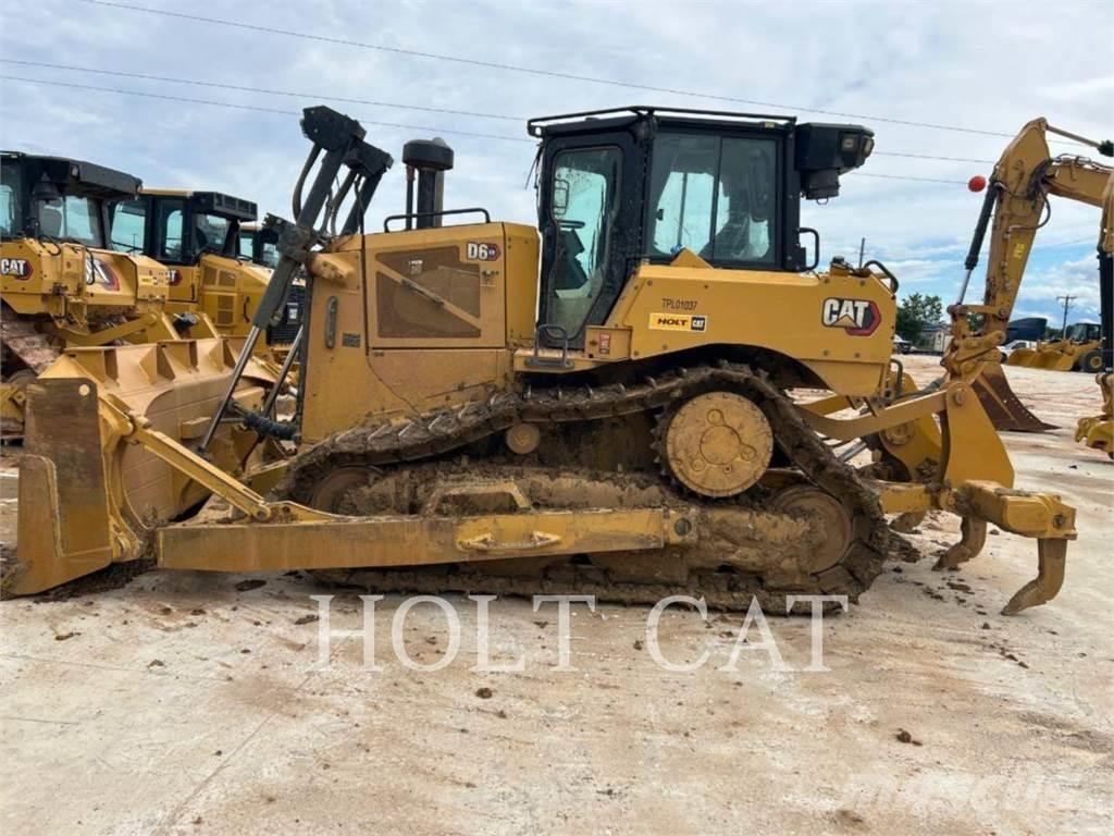 CAT D6 XE Gumikerekes homlokrakodók