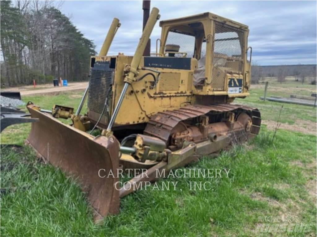 CAT D6D lánctalpas dózerek