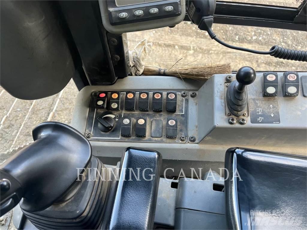 CAT D6K lánctalpas dózerek