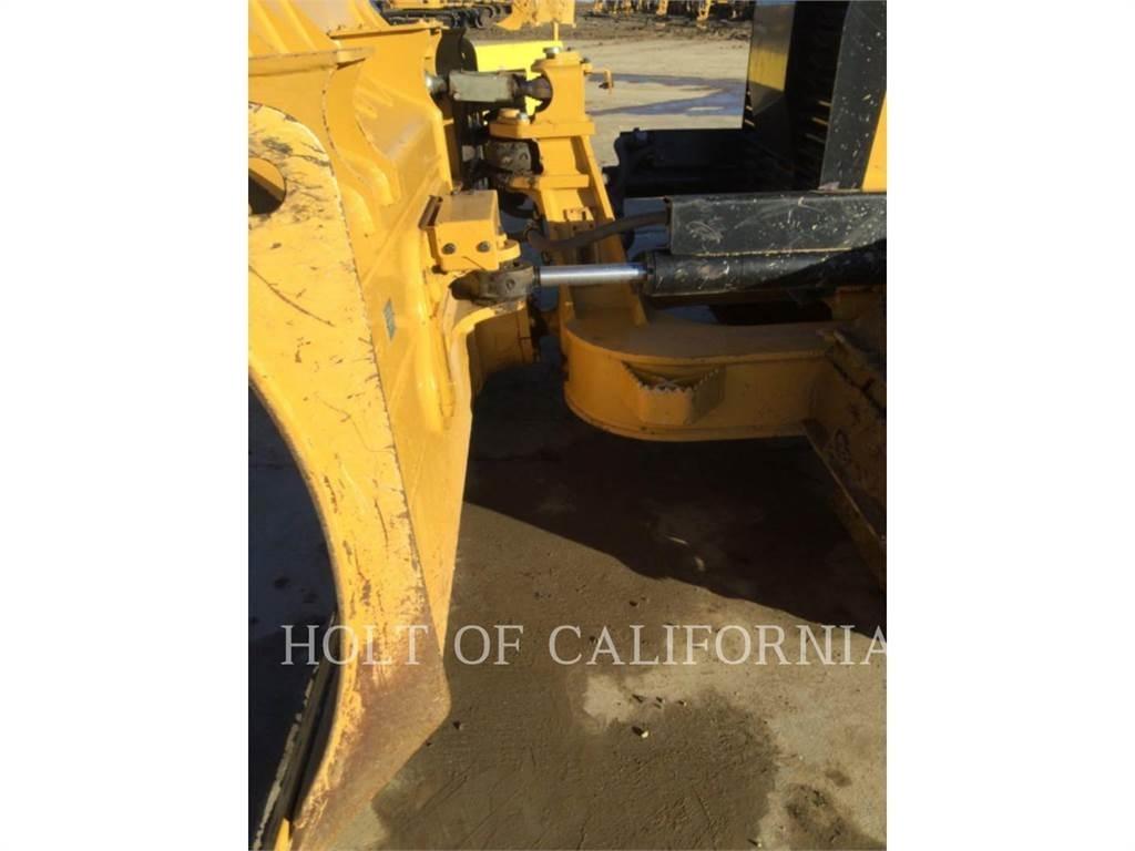 CAT D6K2 lánctalpas dózerek