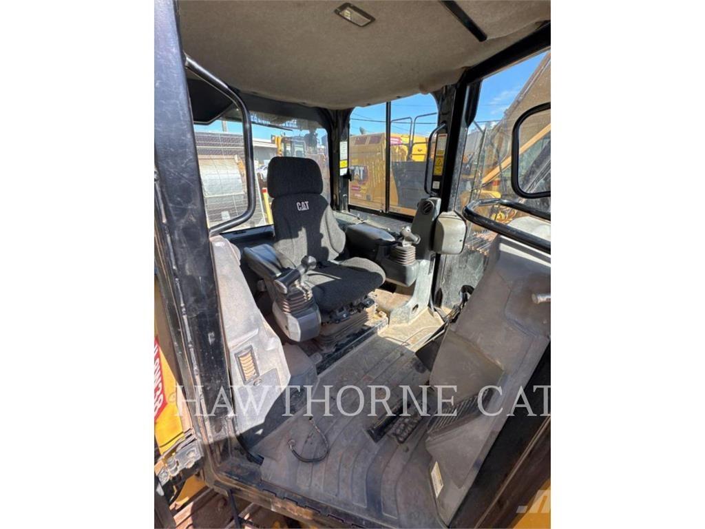 CAT D6K2XL GCS lánctalpas dózerek