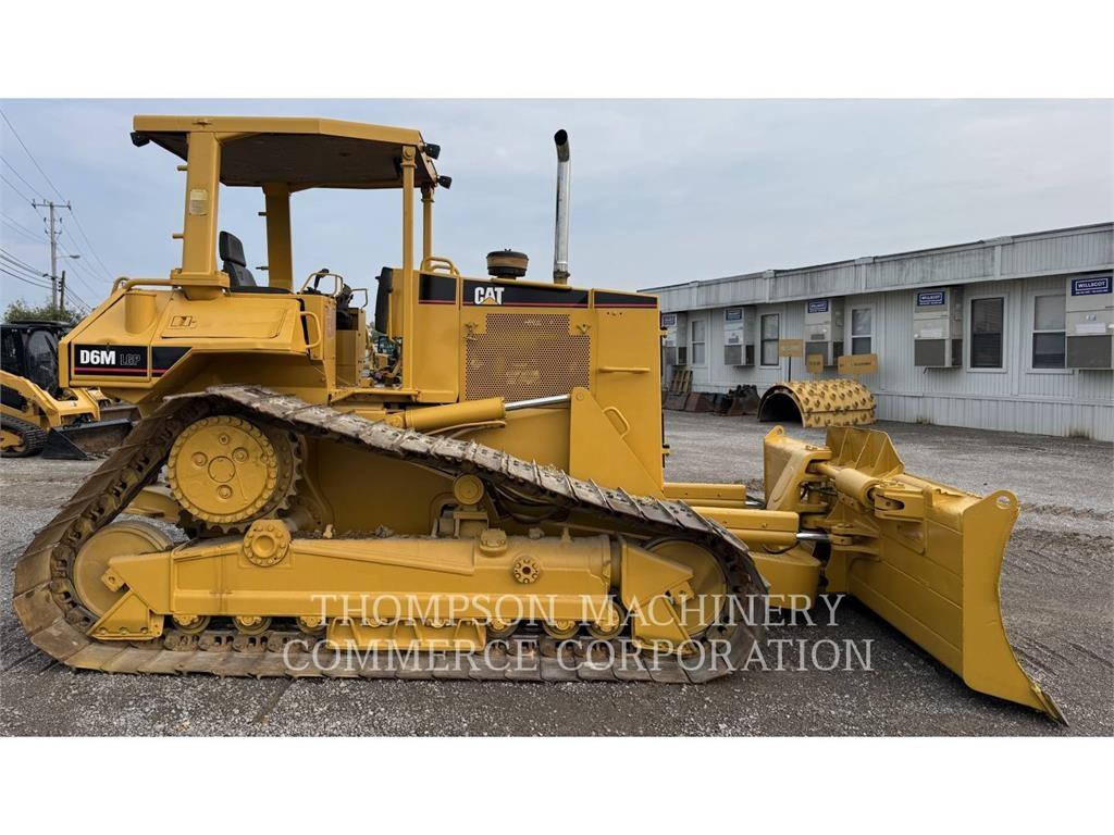 CAT D6M LGP lánctalpas dózerek