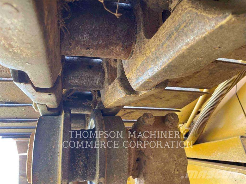 CAT D6M LGP lánctalpas dózerek