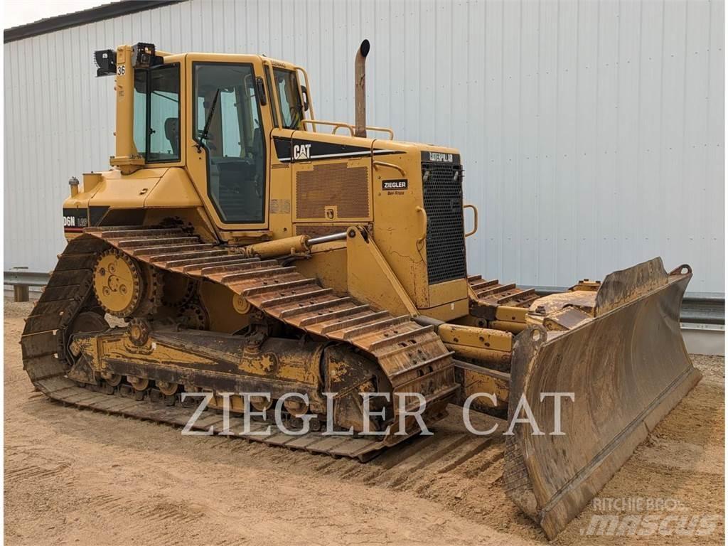 CAT D6N lánctalpas dózerek