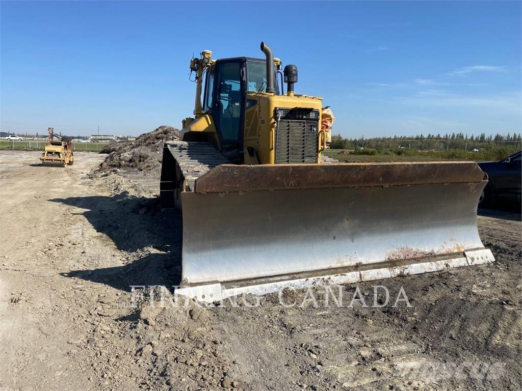 CAT D6N lánctalpas dózerek