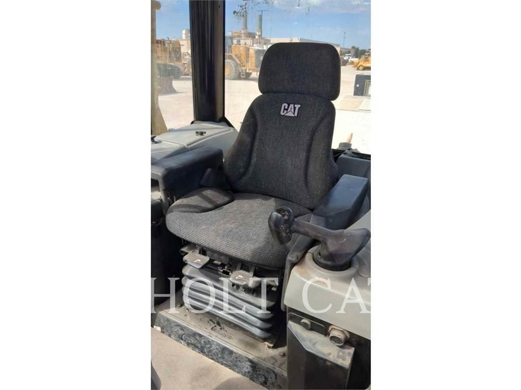 CAT D6N LAND lánctalpas dózerek