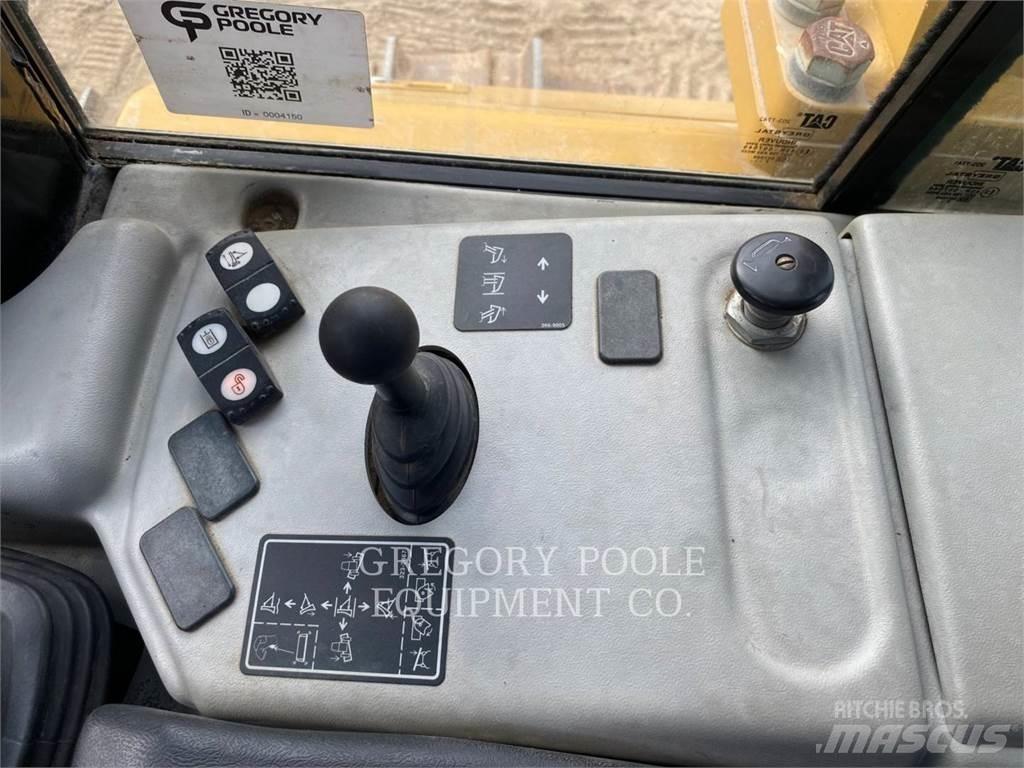 CAT D6NLGP lánctalpas dózerek