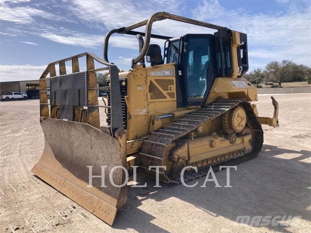 CAT D6NXL lánctalpas dózerek