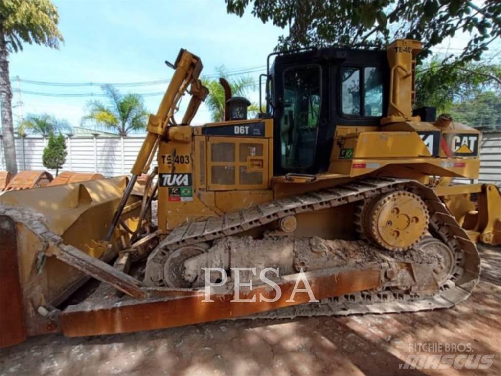 CAT D6T lánctalpas dózerek