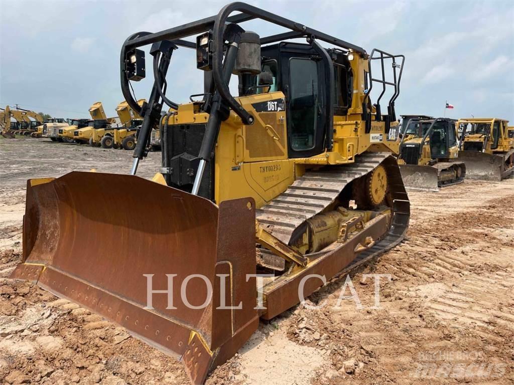 CAT D6T lánctalpas dózerek