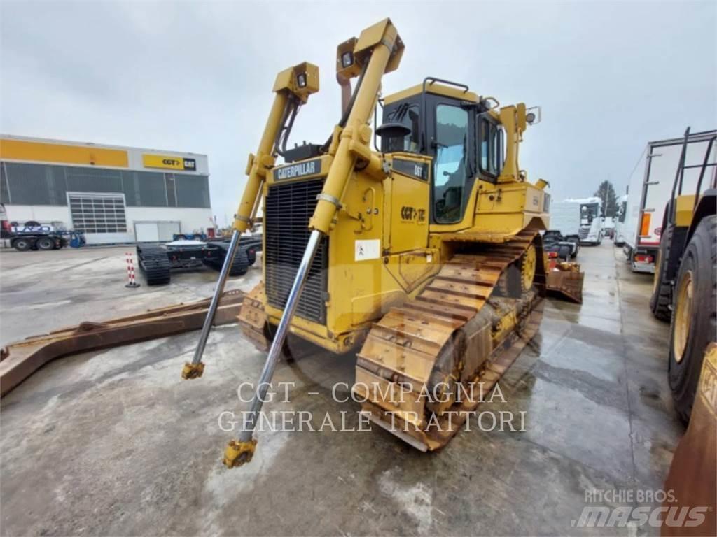 CAT D6T lánctalpas dózerek