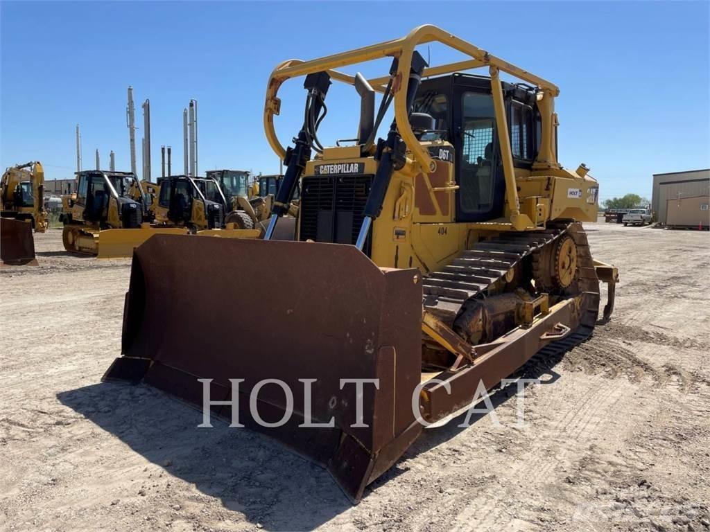 CAT D6T lánctalpas dózerek