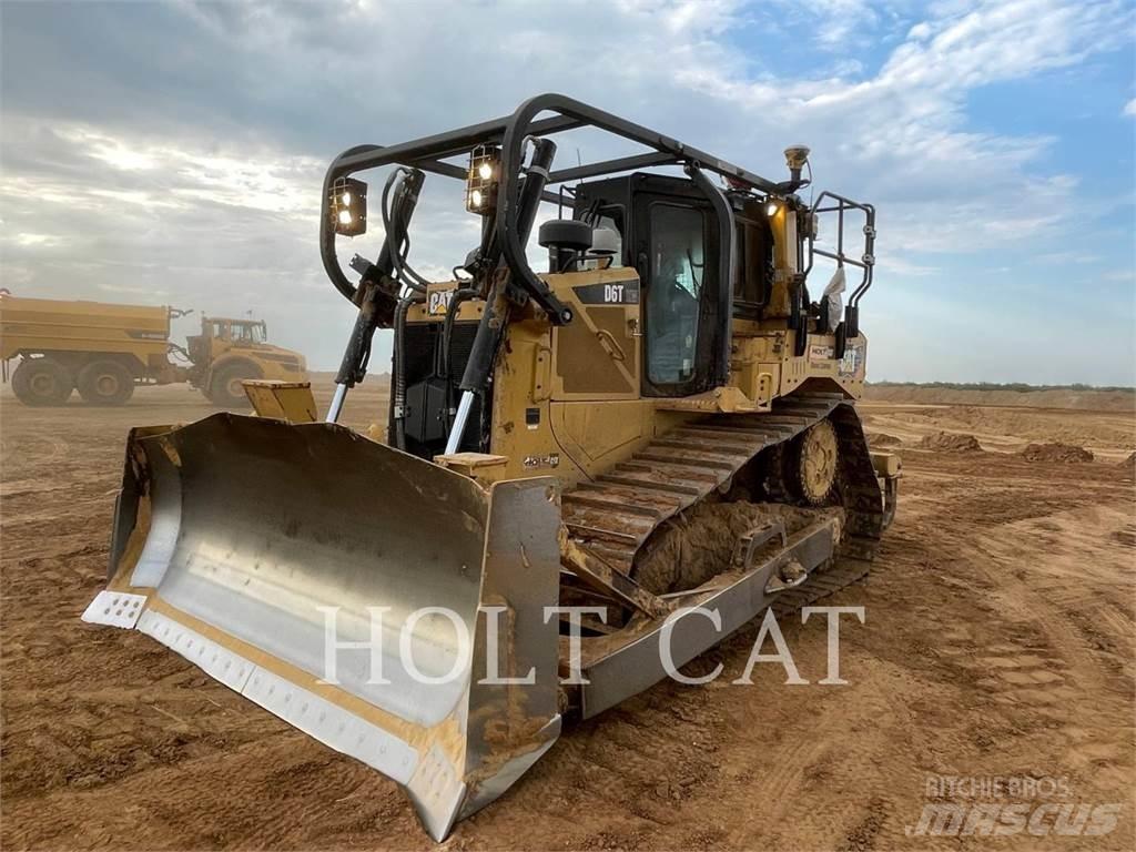 CAT D6T lánctalpas dózerek