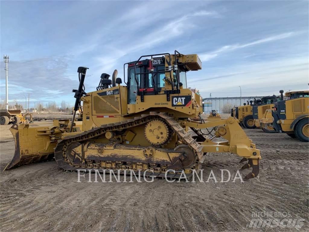 CAT D6T lánctalpas dózerek
