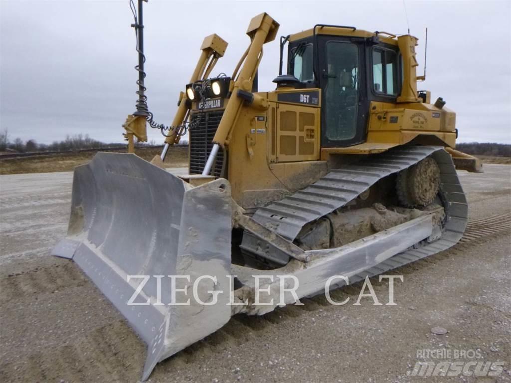 CAT D6T lánctalpas dózerek