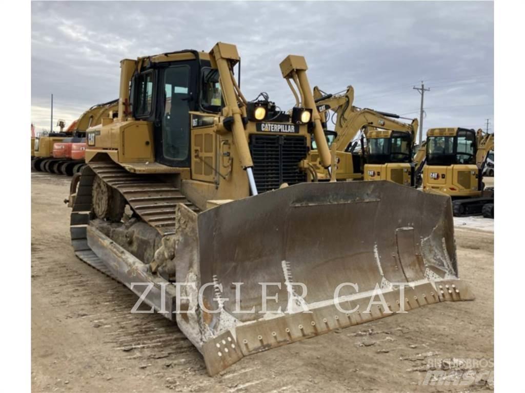 CAT D6T lánctalpas dózerek