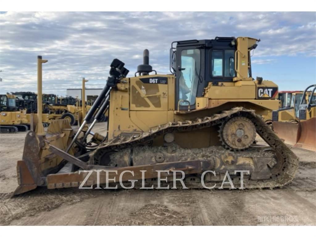 CAT D6T lánctalpas dózerek