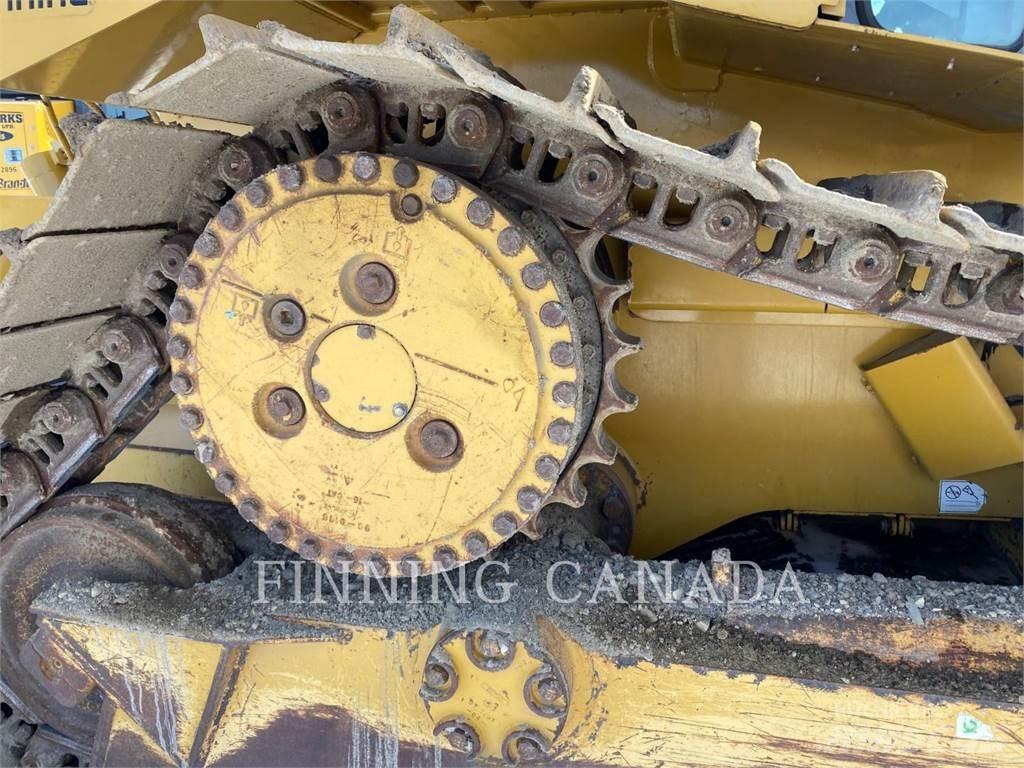 CAT D6T lánctalpas dózerek
