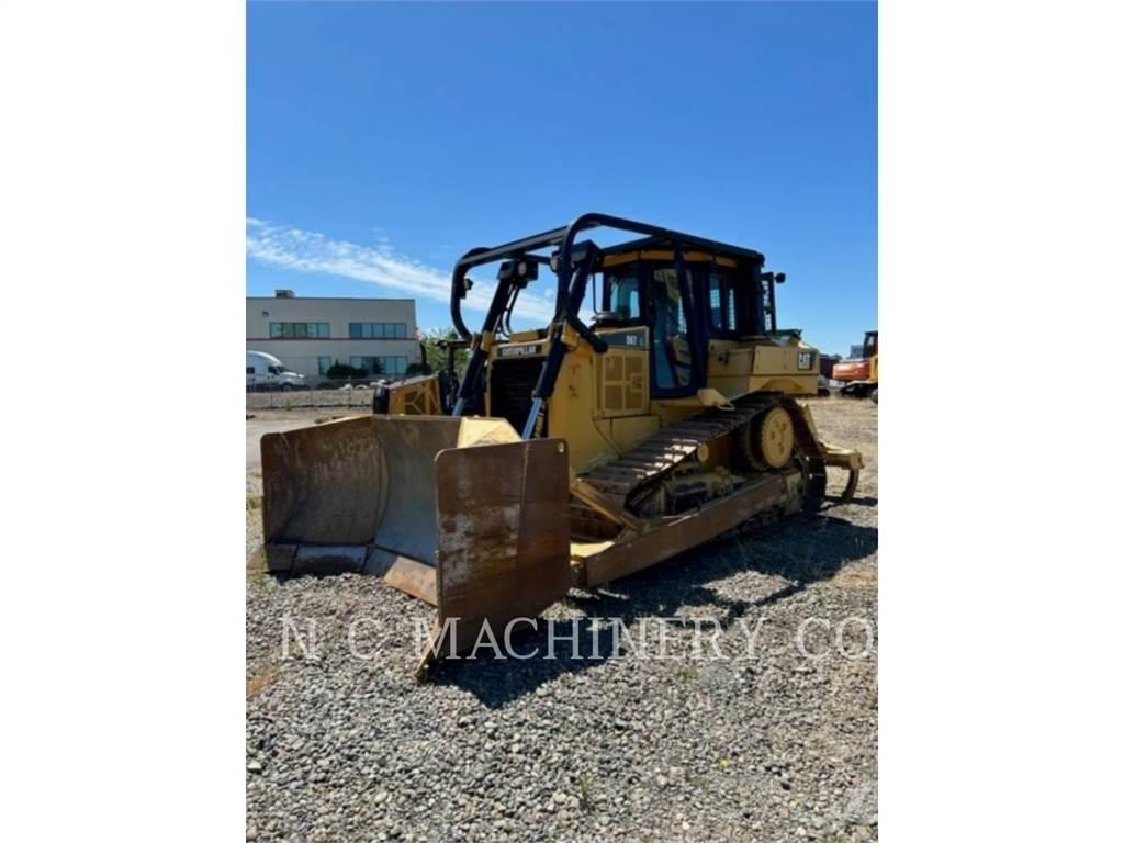 CAT D6T lánctalpas dózerek