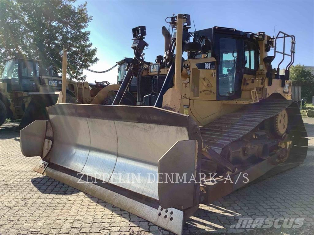 CAT D6T lánctalpas dózerek
