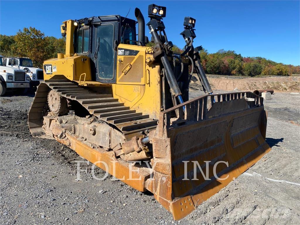 CAT D6T lánctalpas dózerek