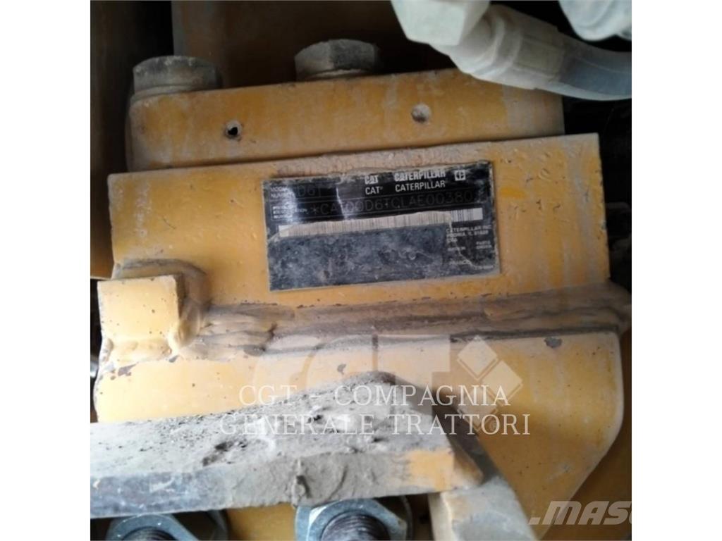 CAT D6T lánctalpas dózerek