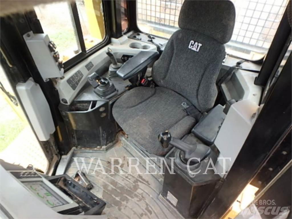 CAT D6T 4XLPAT lánctalpas dózerek
