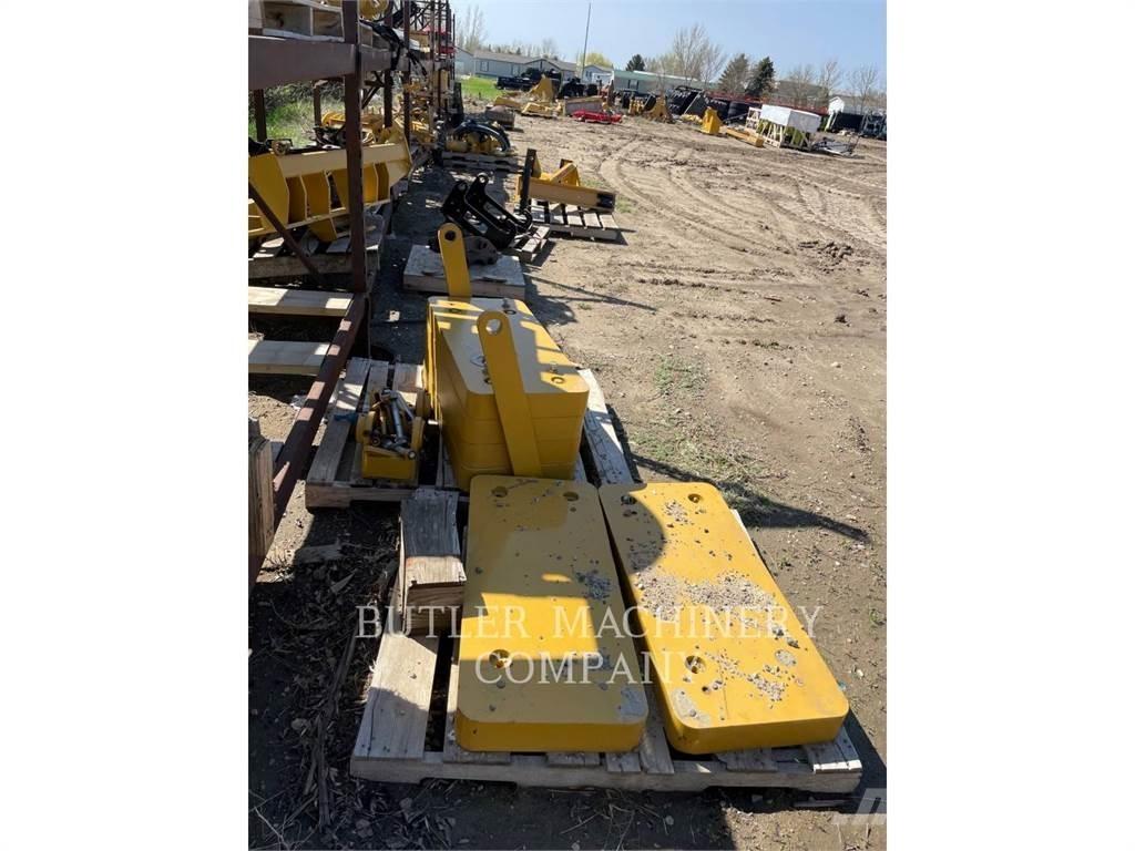CAT D6T COUNTERWEIGHTS Építőipar - Egyebek