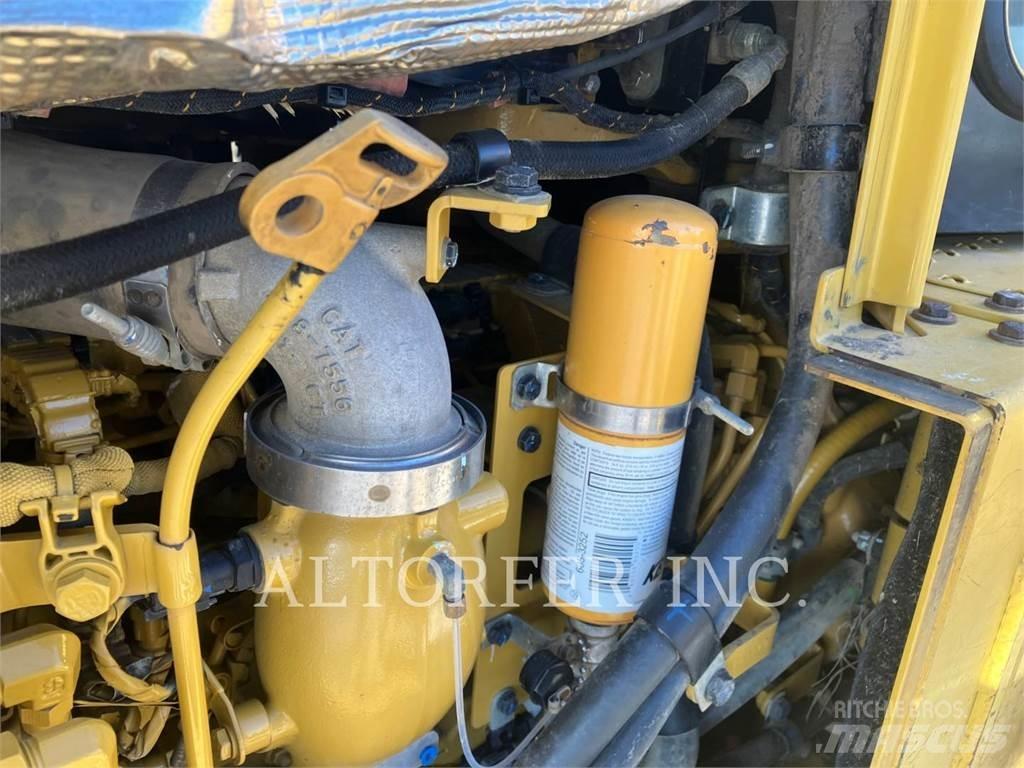 CAT D6T LGPPAT lánctalpas dózerek