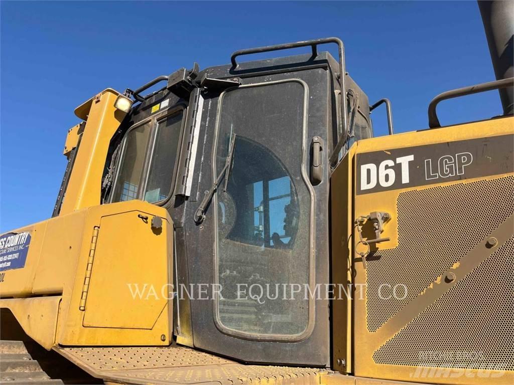 CAT D6T LGPVPT lánctalpas dózerek
