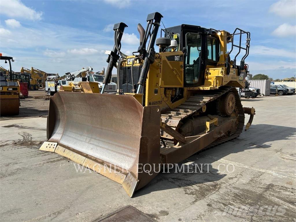 CAT D6T XL lánctalpas dózerek