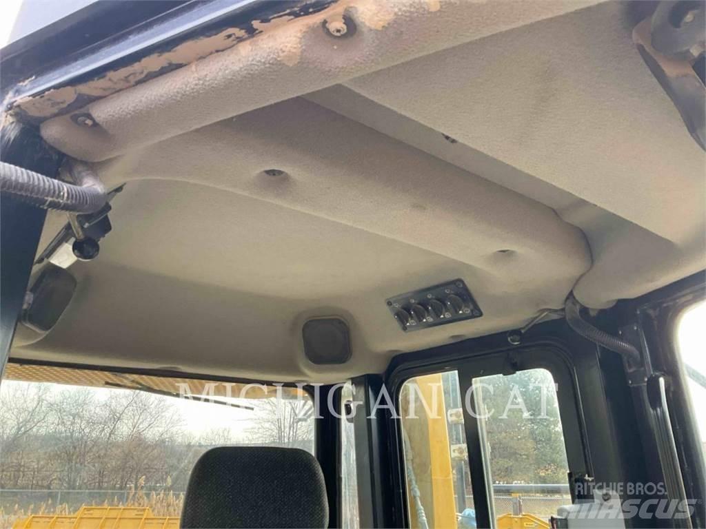 CAT D6TL AHZ24F lánctalpas dózerek