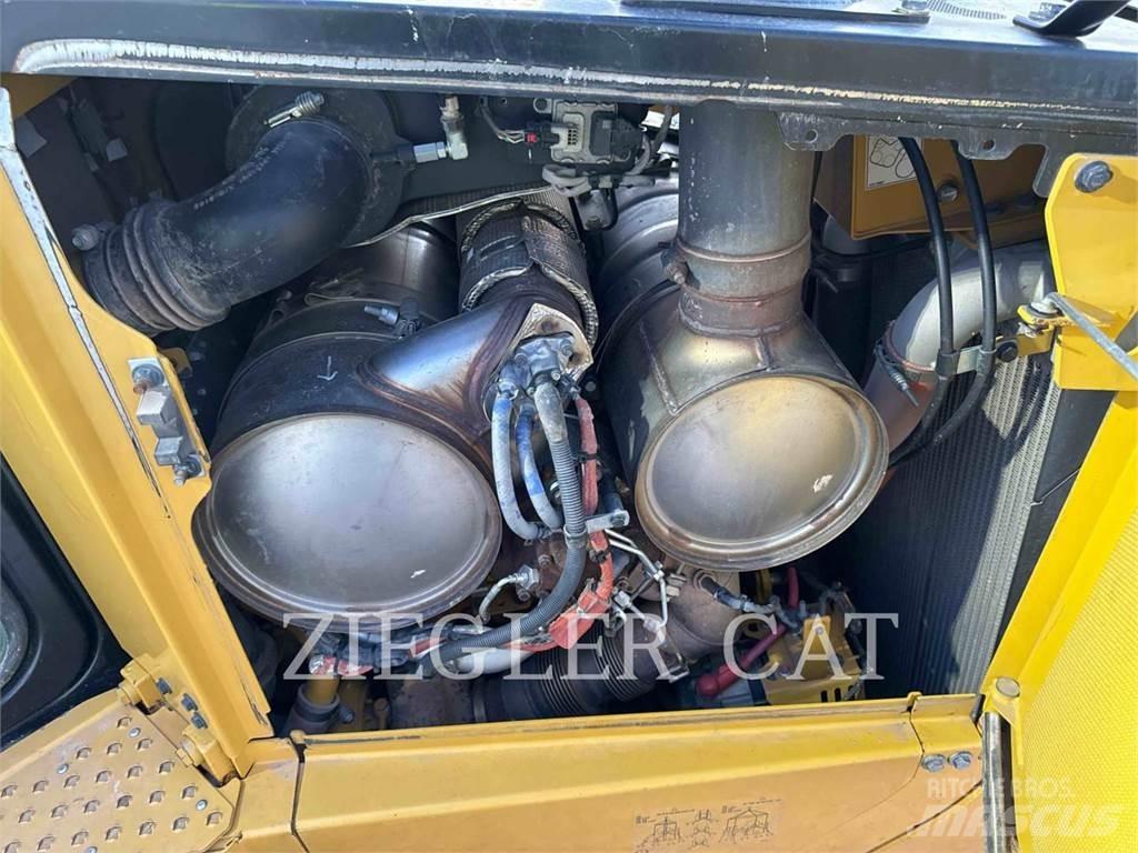 CAT D6XE lánctalpas dózerek