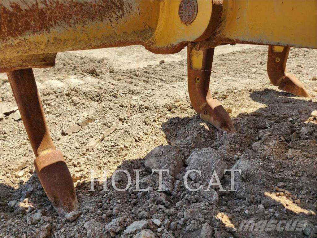 CAT D6XELGPVP3 lánctalpas dózerek