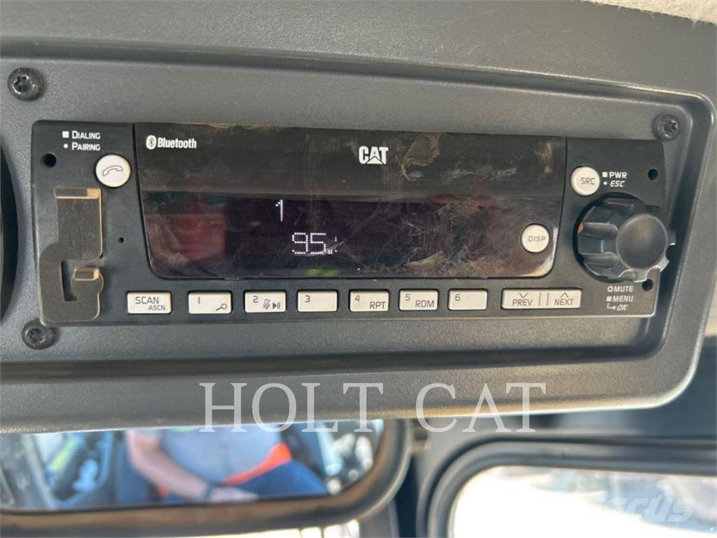 CAT D6XELGPVP3 lánctalpas dózerek