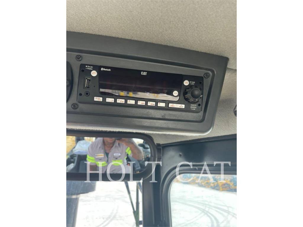 CAT D6XELGPVP3 lánctalpas dózerek