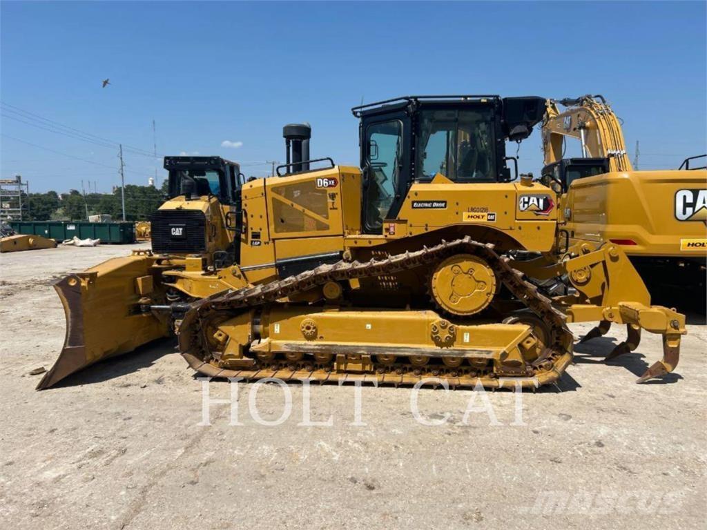 CAT D6XELGPVP3 lánctalpas dózerek