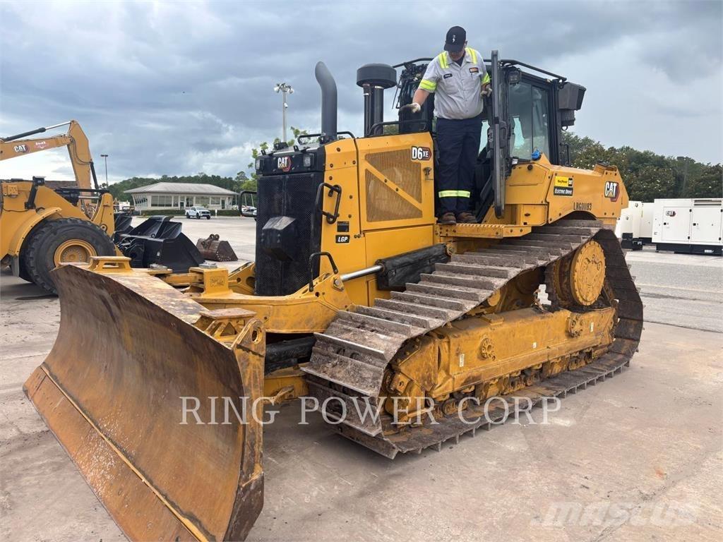 CAT D6XEVPAT lánctalpas dózerek