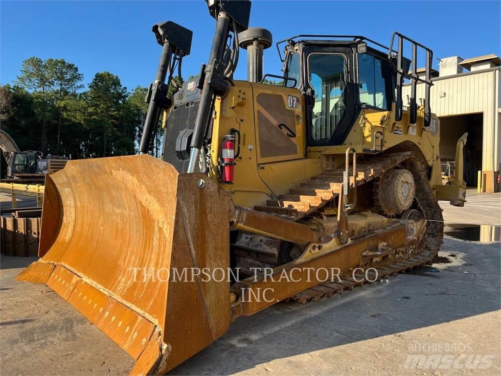 CAT D7-17 lánctalpas dózerek