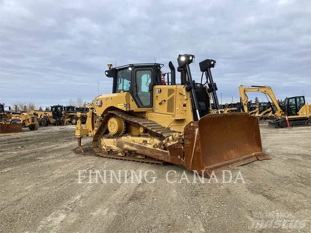 CAT D7-17 lánctalpas dózerek