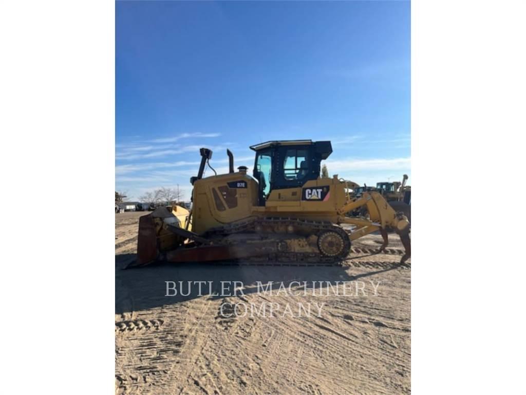 CAT D7E lánctalpas dózerek