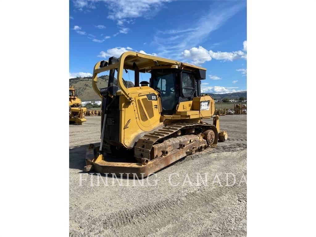 CAT D7E lánctalpas dózerek
