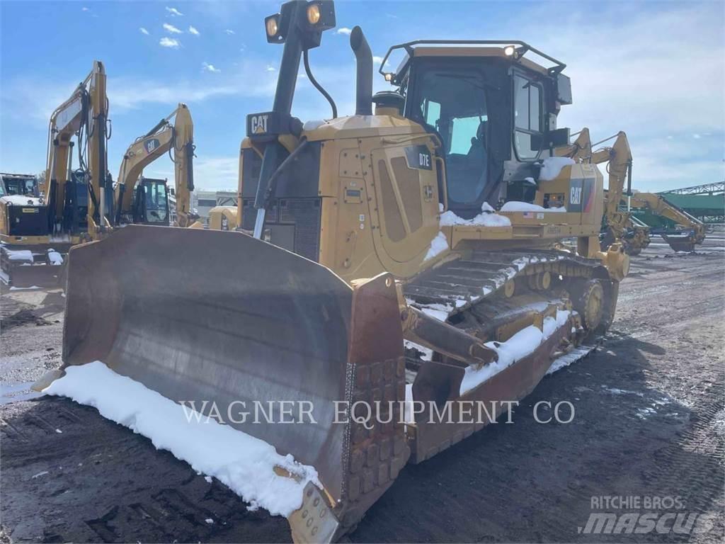 CAT D7E lánctalpas dózerek