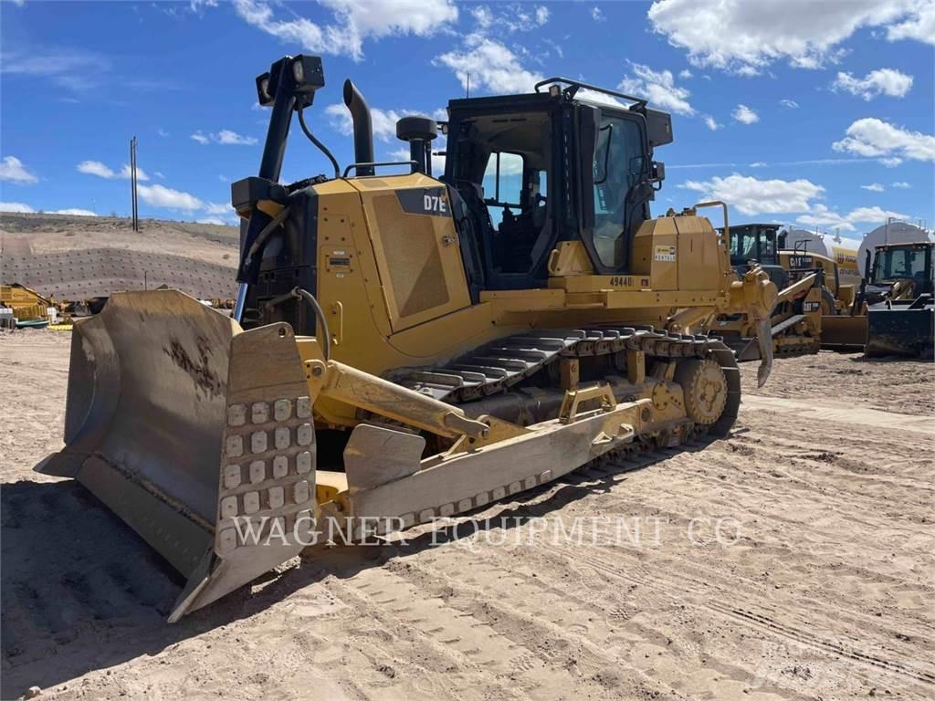 CAT D7E lánctalpas dózerek