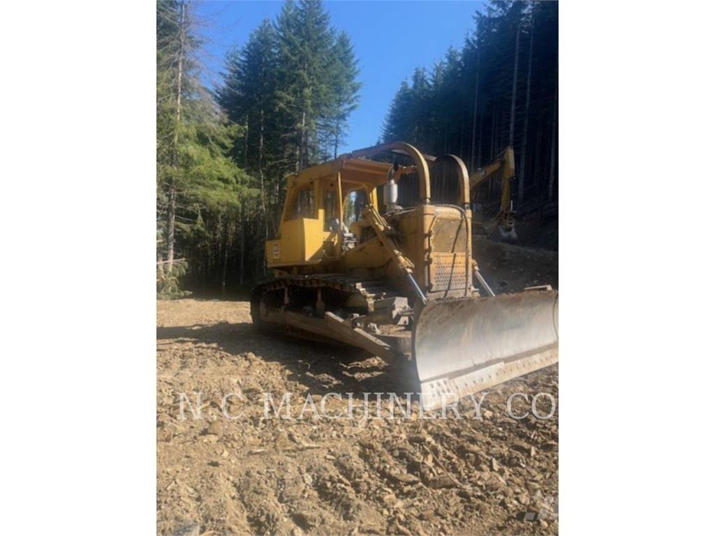 CAT D7G lánctalpas dózerek