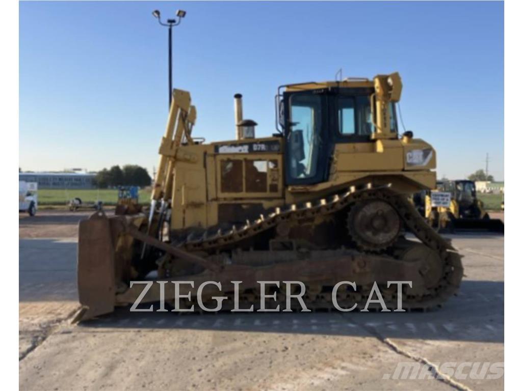 CAT D7R lánctalpas dózerek