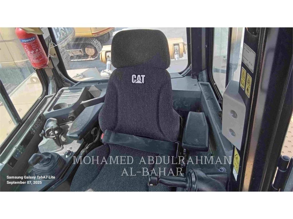 CAT D8 lánctalpas dózerek