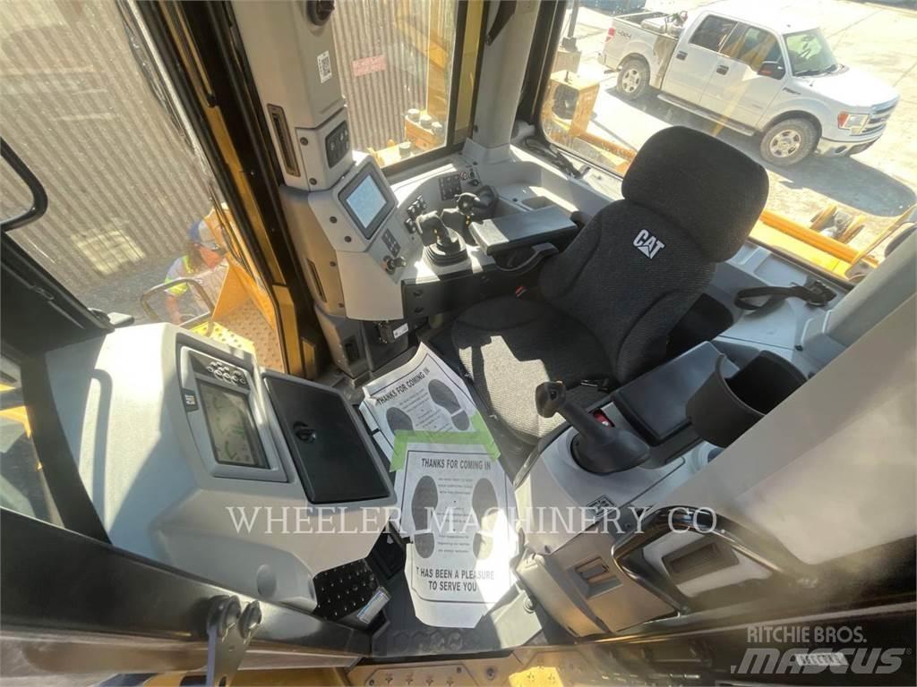 CAT D8 SU lánctalpas dózerek